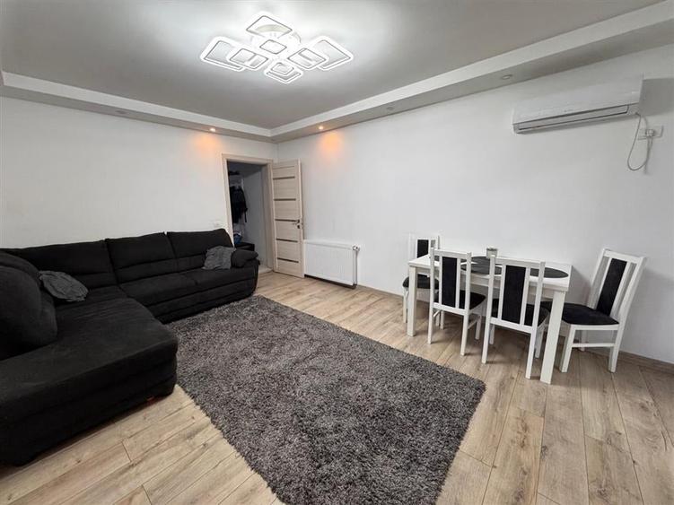 Vanzare vila P+1+Pod | Dobroesti - Parc Gheorghe Dascalu | constructie 2006 | - 8