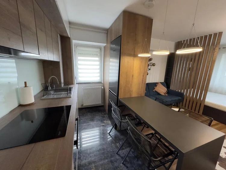 Garsonieră decomandată, mobilată în Podu Roș - 4