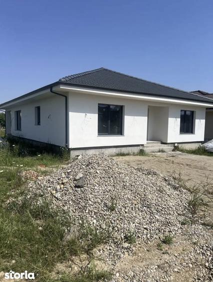 spre vanzare o casa noua situata in Cartierul Balcescu Oradea. - 1