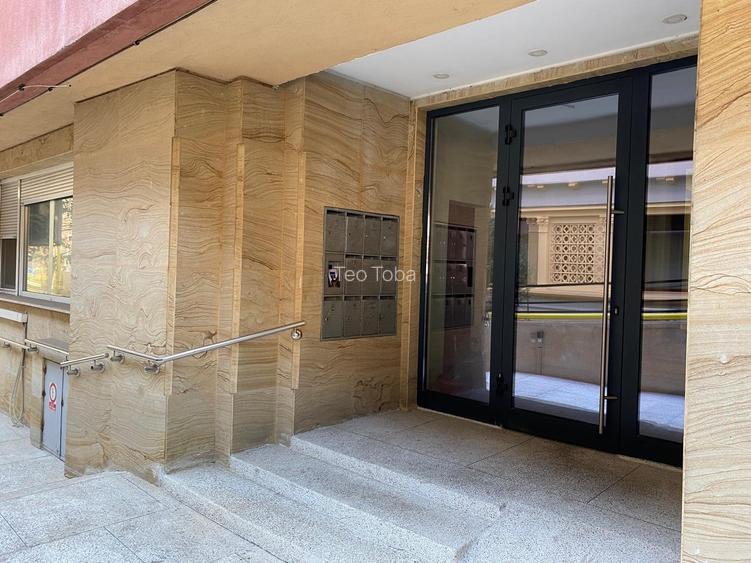 Inchiriere spatiu comercial P+1 230mp curte terasa ideal investitie Aviatorilor Inchiriere spatiu comercial P+1 230mp curte terasa ideal investitie Aviatorilor