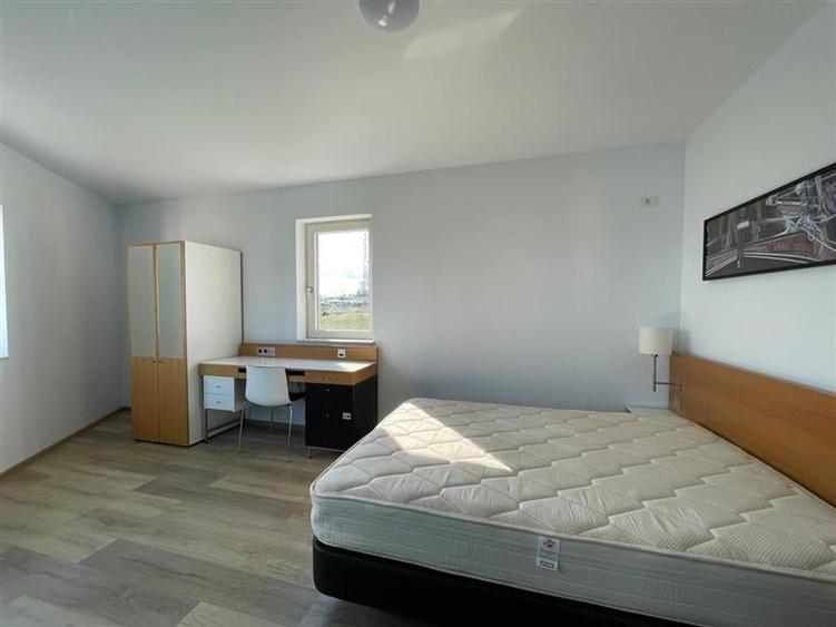 Garsoniera de inchiriat in bloc nou zona C5 - 8