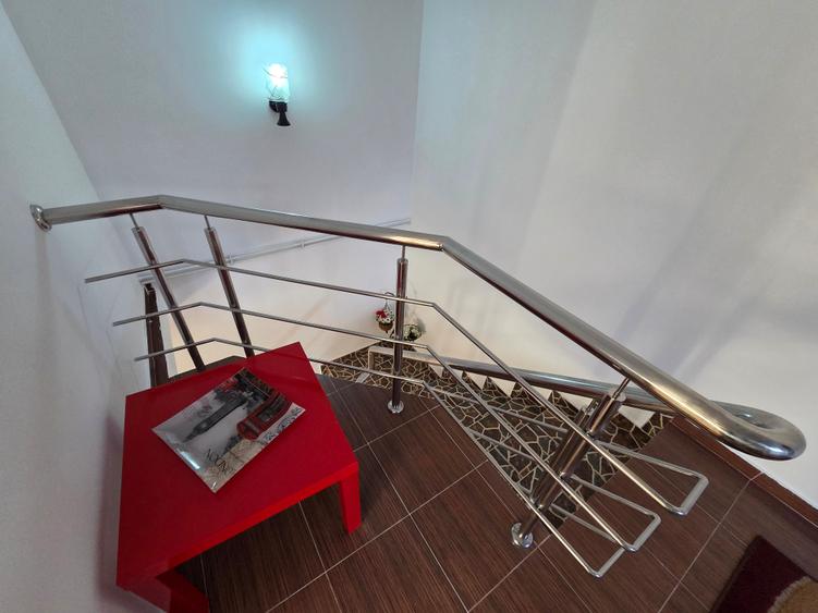 Casă primitoare, 105 m² și curte proprie, în Pantelimon, comision 0% - 18