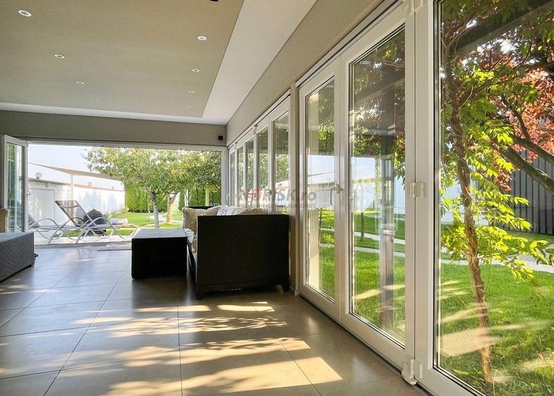 Private Estate lângă București | Vilă, Piscină & Sport Court - 36