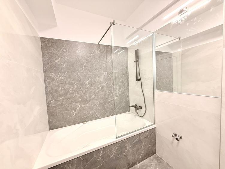 Tribunal Bulevardul Unirii 2 camere 147 mp 60 utili terasa 6 mp curte 81 mp 2025 - 8