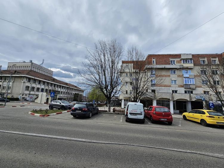 MIOVENI Central Apartament 4 camere cf 1 decomandat 86mp Rate Credit - 4