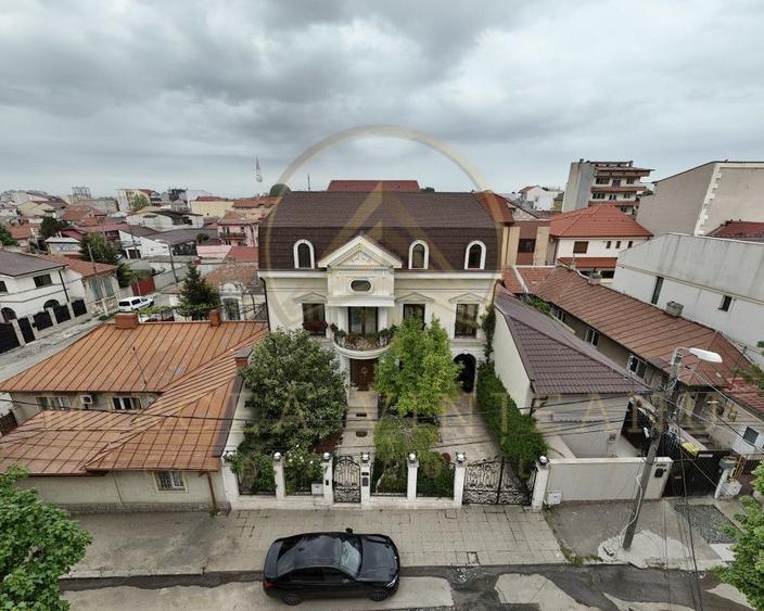 Vânzare vila spectaculoasa S+P+1+M situată in zona Tomis II - Spitalul Județean. - 45