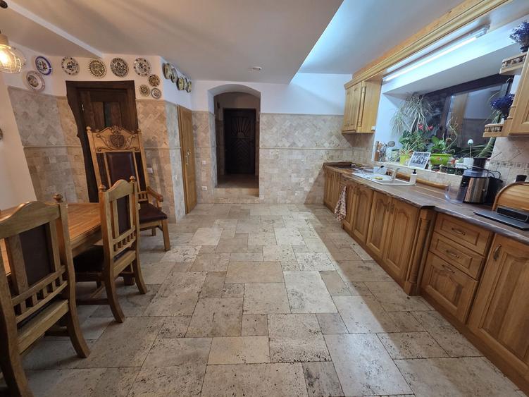 Casa ultracentrala de vanzare - 6