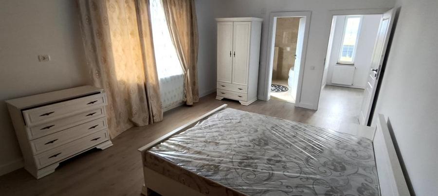 Casa mobilata si utilata cu proiect deosebit , foarte rar intalnit - 11