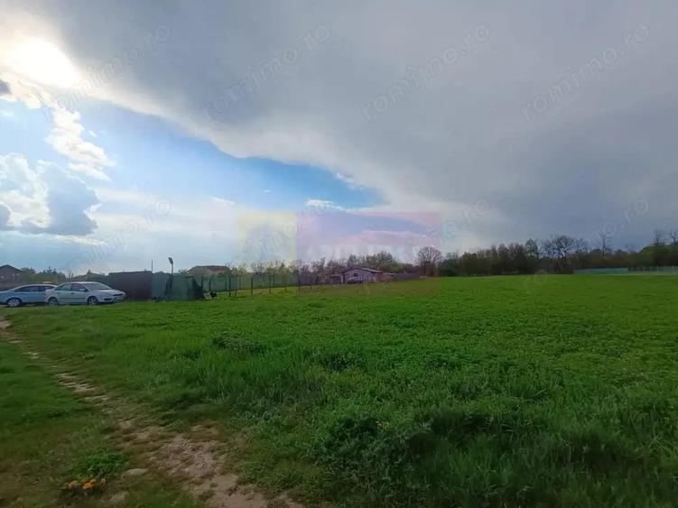 Teren cu constructie de vanzare in Urleta - 2