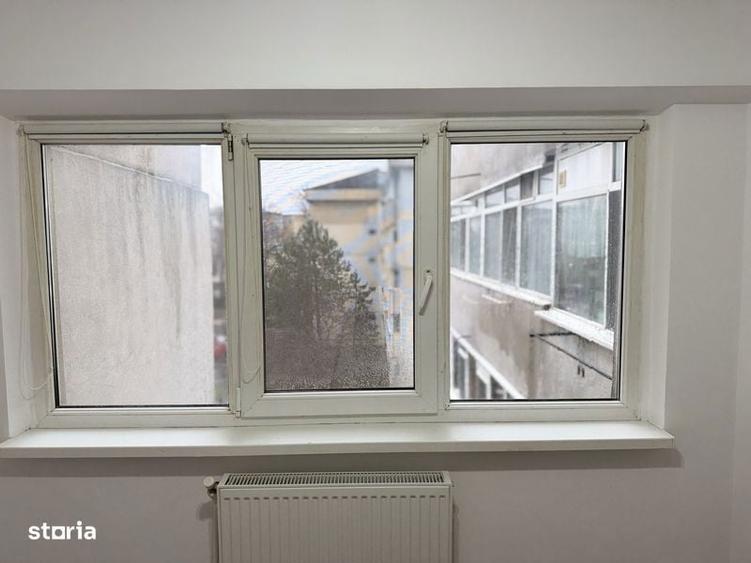 Vand apartament 3 camere etajul 3 Strada Oborului nr6 - 3