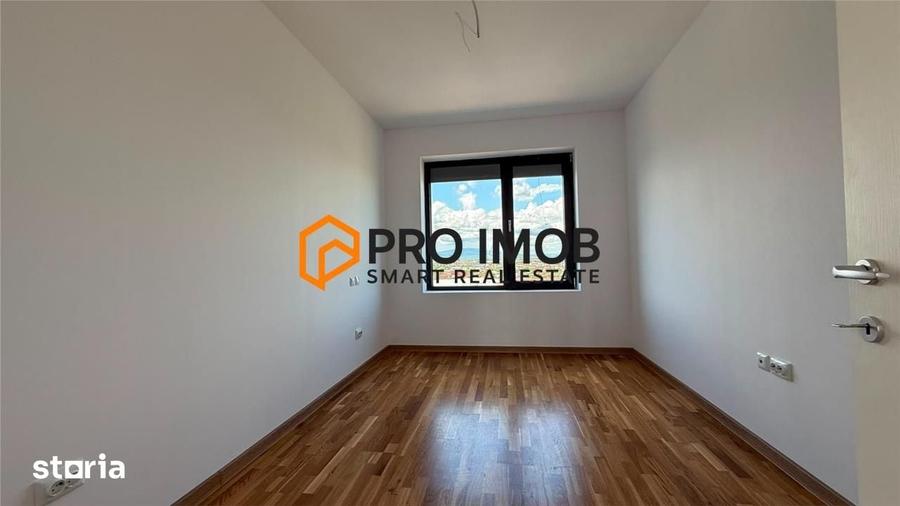 Apartament cu 4 camere decomandat în Obor