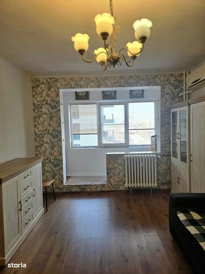 Apartament cu 2 camere decomandat, mobilat în Tei