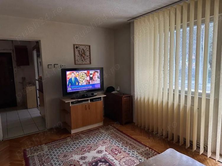 Apartament cu 3 camere decomandat în Gheorgheni
