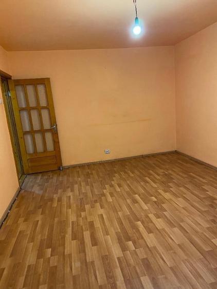 Apartament cu 2 camere decomandat în Călărași