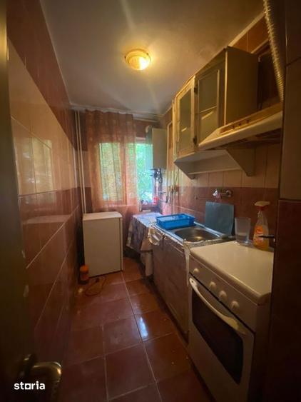 Apartament 3 camere, 65mp, decomandat, zona Racheta - 2