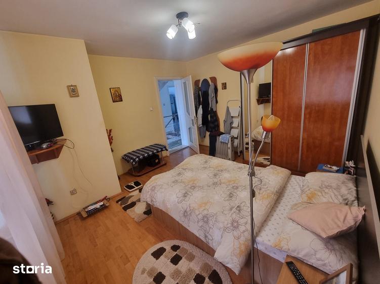 Casă cu 6 camere cu Teren 360 Mp în Ultracentral
