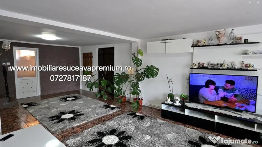 Casă cu 5 camere cu Teren 300 Mp în Central