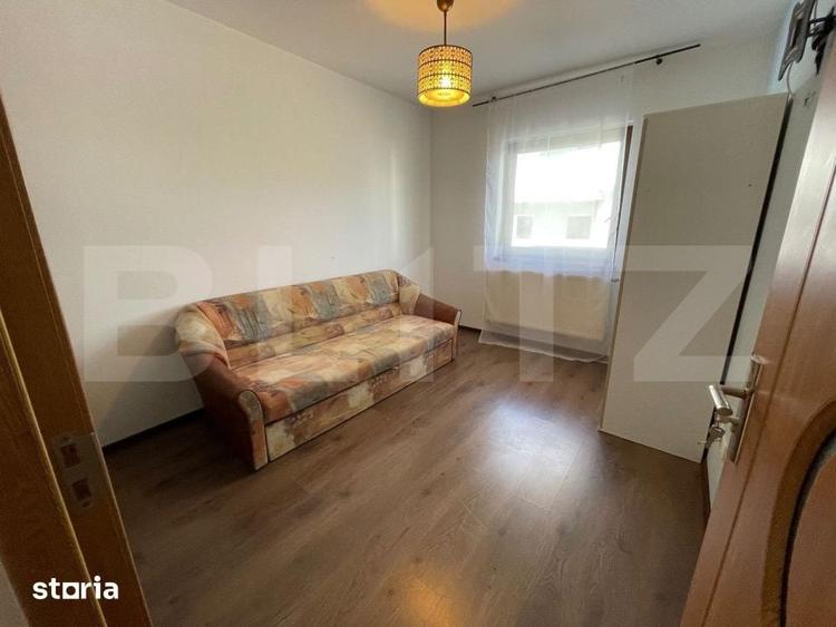 Apartament cu 3 camere semidecomandat în Florești