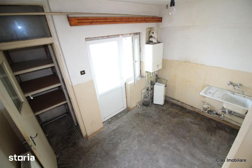 Apartament cu 2 camere decomandat în Steaua