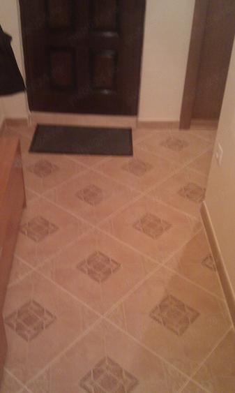 Apartament cu 2 camere decomandat în Astra