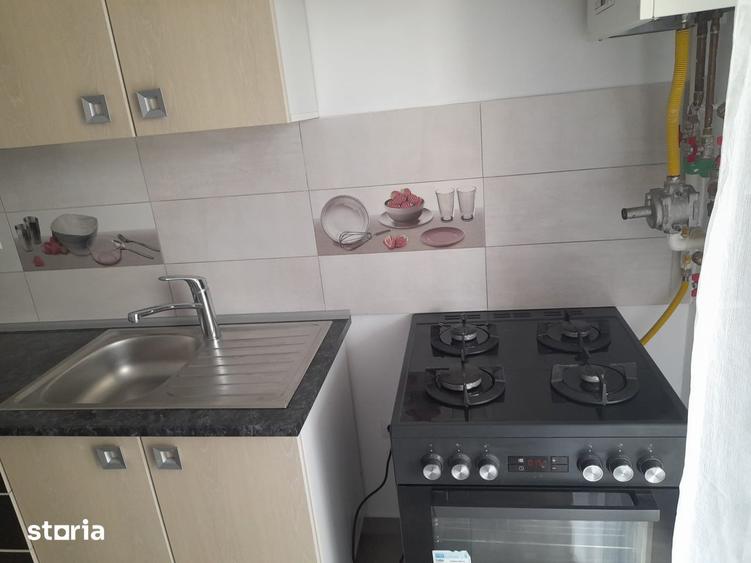 Apartament cu 2 camere decomandat, mobilat în Mărăști