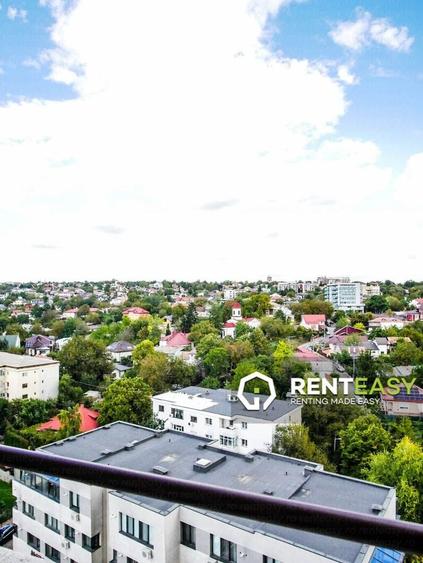 Apartament cu 3 camere în Podul de Fier