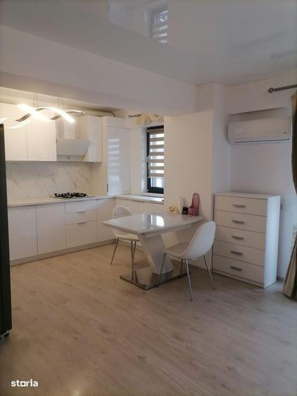 Apartament cu 2 camere în Casa de Cultură