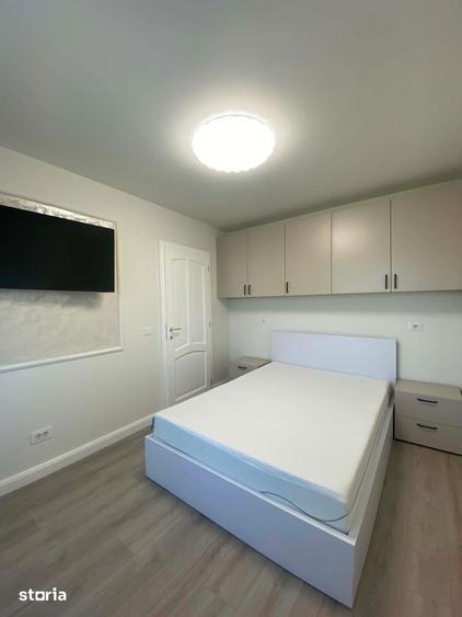 Apartament cu 3 camere semidecomandat în Micro 16