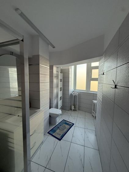 Apartament cu 3 camere decomandat în Alba Iulia