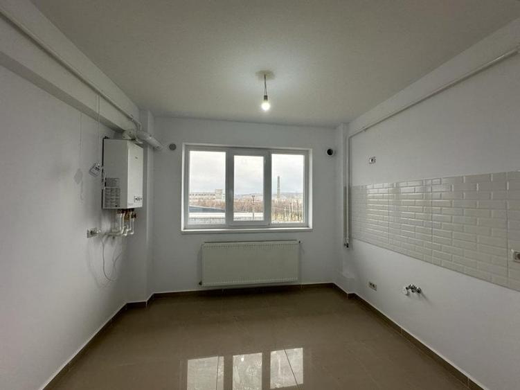 Apartament cu 3 camere decomandat în Popas Păcurari