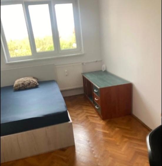 Apartament 3 Camere,Favorit,Amenajat,mobilat,utilat,complet - 3