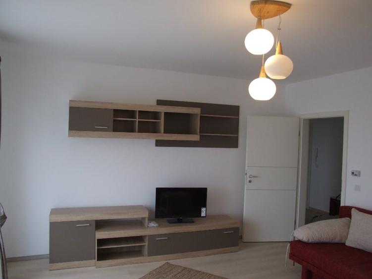 Inchiriere apartament 2 camere + parcare, Avantgarden 3, proprietar - 3