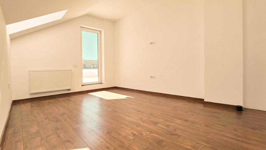 Apartament 3 Camere, Terasa Panoramica, Spatii Generoase, Tractorul - 17