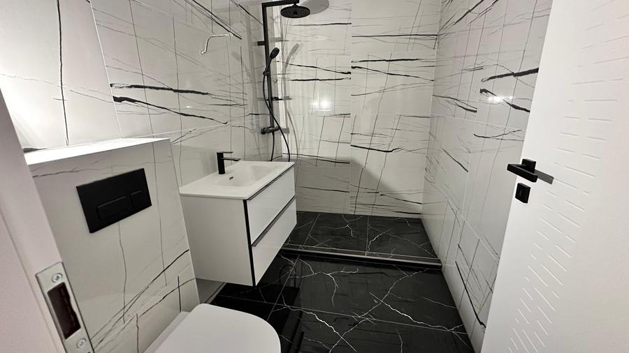 Ap 2 camere dec 54mp utili balcon 13mp Orhideea D-na Mall Selimbar. - 1