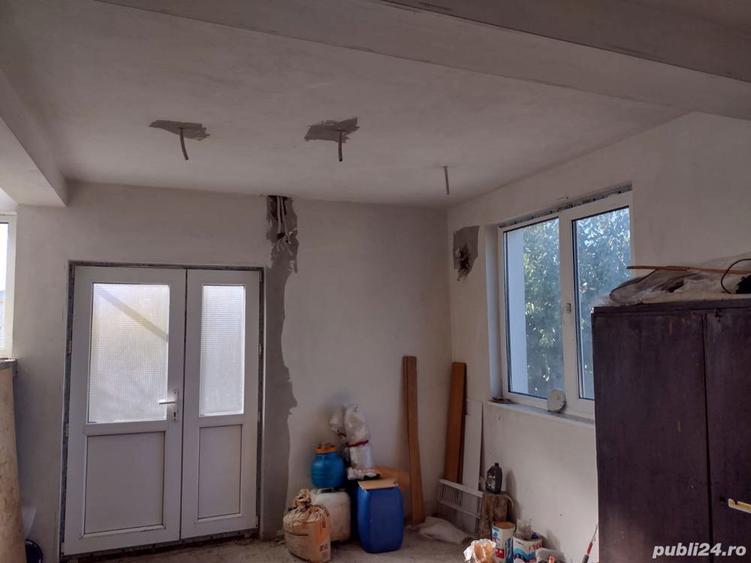 Proprietar vand casa Parter si Etaj in Sat Costi - 6