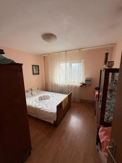 Oferta RARA! 4 Camere 80mp dubla vedere - Zona Canta - Etajul 2/5 ! - 9