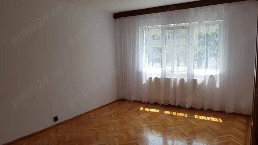 Rovine, zona garii, apartament doua camere, modificat in trei, etaj 2 din 4, centrala proprie. - 6