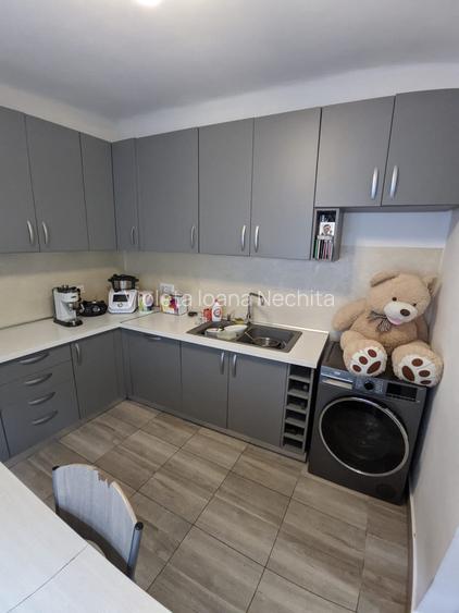 Casă de vânzare, 4 camere, 110 mp, Central Calea Moților Casă de vânzare, 4 camere, 110 mp, Central Calea Moților