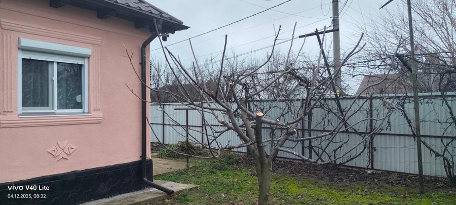 Casa de vanzare ,putin negociabil. - 14