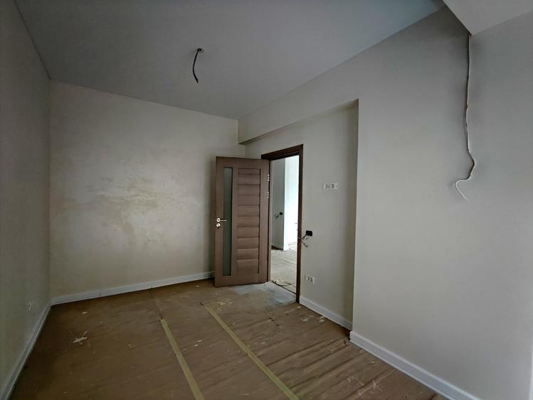 Apartament cu 3 camere si loc de parcare de vanzare in Tomis Plus - 7