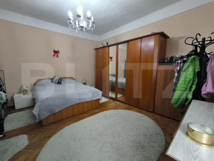 Sub pretul pietei ! Apartament de vanzare - zona Centrala - 2