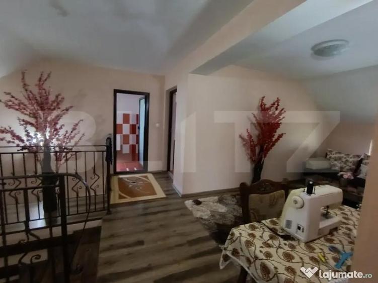 Casa de vanzare, cu 4 camere, 300 mp, zona exterior sud - 4
