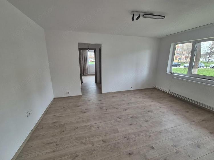 Vand apartament 2 camere - 3