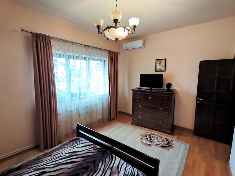 Inchiriere vila 5 camere in Voluntari-Andronache - 8