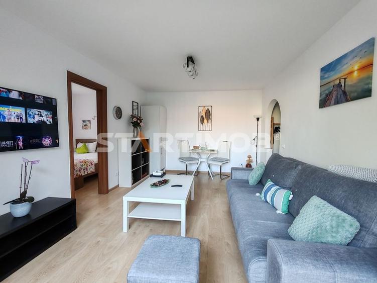 Apartament mobilat doua camere Piata Astra - 10