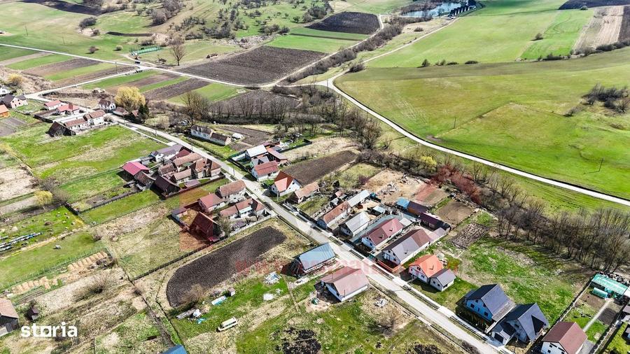 Ocazie: Casa cu Teren Generos de 790 mp in Marpod, jud. Sibiu |VIDEO - 11