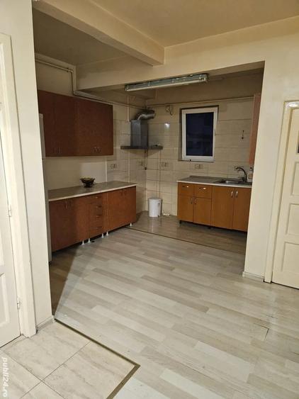 apartament 4 camere de inchiriat - 2