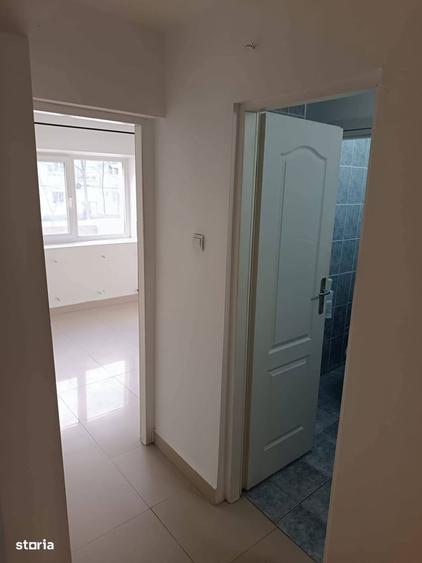 Se vinde apartament 3 camere pretabil pt activitati comerciale 82.500e - 3