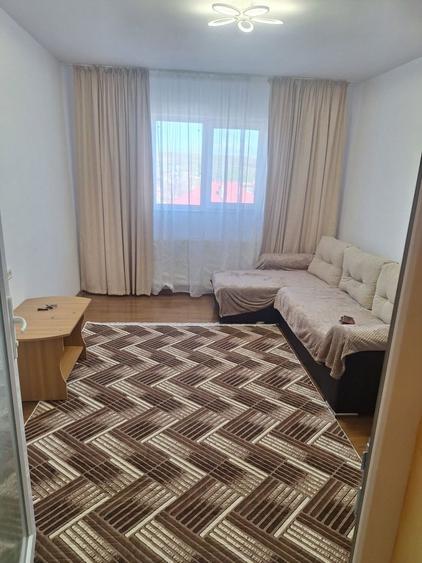 Apartament de vanzare - 4