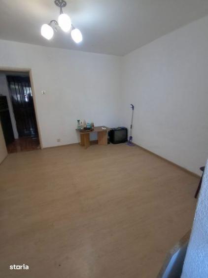 Vand Garsoniera Craiova - 1